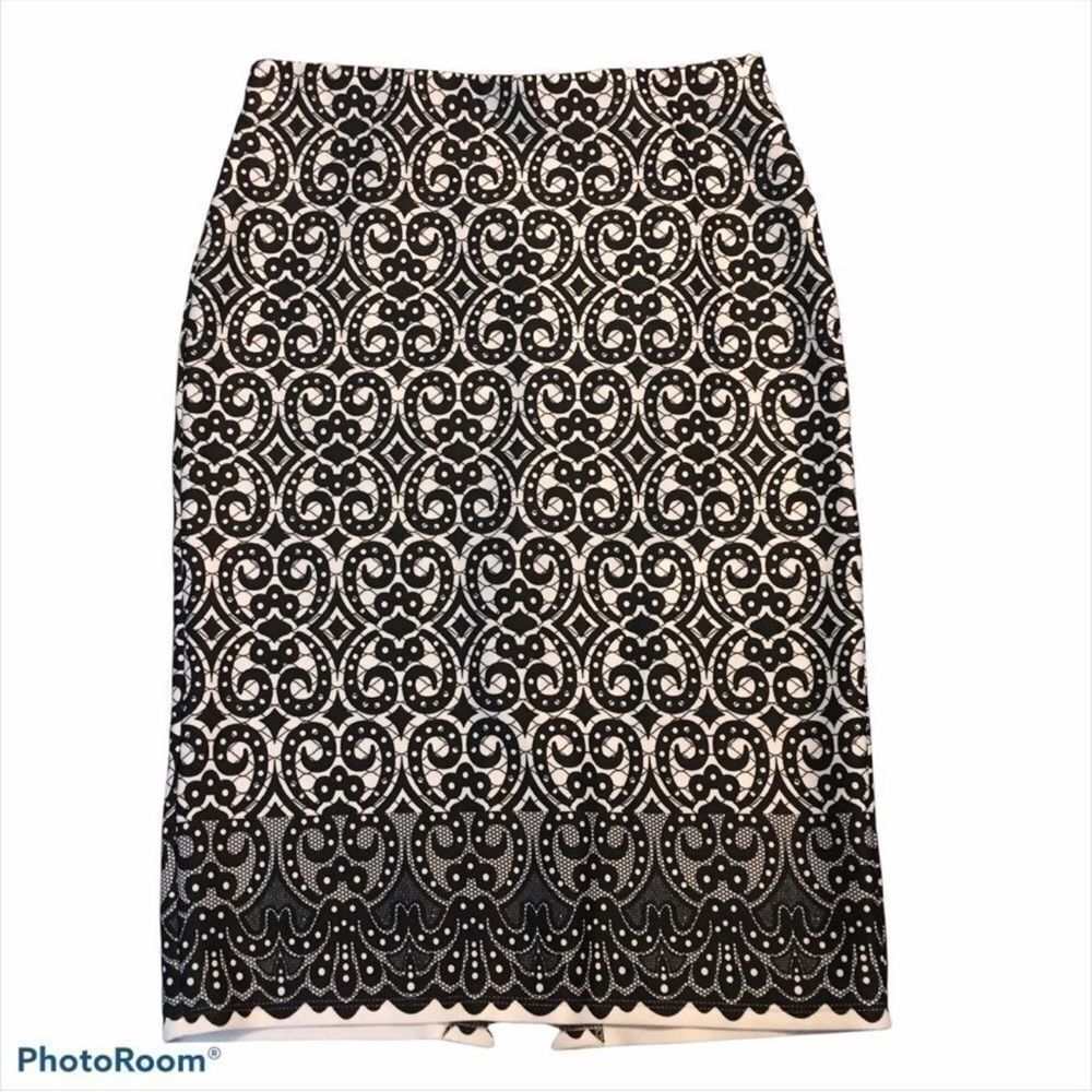 NYC Black and White Ornate Pencil Skirt
